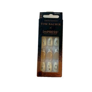 Tom Bachik x Impress Press Holiday Nails Silver White Snowflakes Medium New